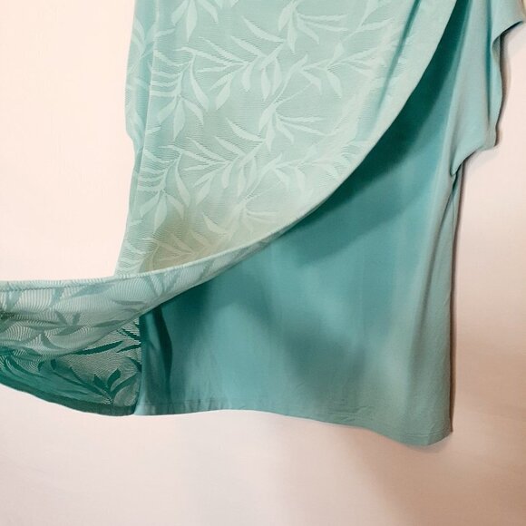 Chico's Short Sleeve Aqua Hi-Low Tunic Top w Overlay; Size Medium / 8 - Picture 3 of 8